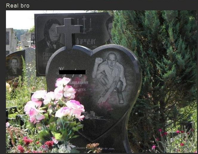 Nagrobki w Rosji. Tak, to nie mogło się wydarzyć gdzie indziej