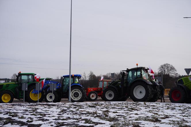 Protest rolników w Podlaskiem. Ciągniki blokują drogi w całym województwie! 