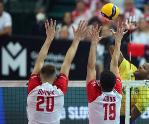 Finał Polska - Włochy O KTÓREJ GODZINIE grają siatkarze finał dzisiaj Uwaga na godzinę finału! MŚ Polska - Włochy O której godzinie finał siatkarzy dzisiaj 11.09 O której siatkówka dzisiaj 