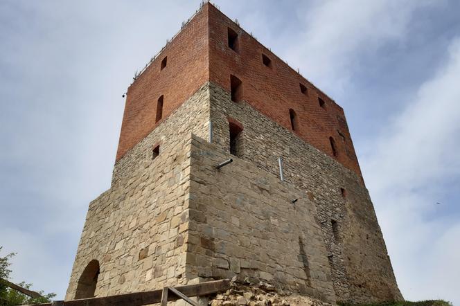 Wieża zamku w Melsztynie