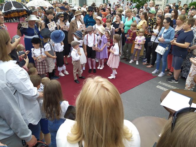 Siedlczanie mogli wsiąść w wehikuł czasu i zobaczyć ulicę Pułaskiego - Piękną sprzed stu lat