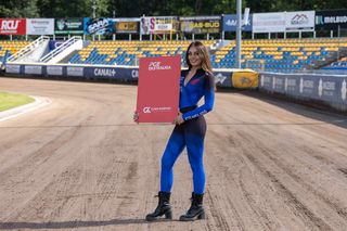 Kandydatki z GKM-u Grudziądz w konkursie Miss Startu PGE Ekstraligi - Julia Leśniak