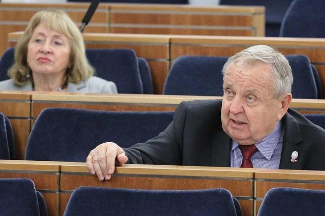 Komarnicki optymistą przed drugą turą 
