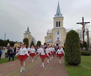 Wielkanocna parada Turków w Tryńczy