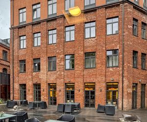 Polacy mieszkają jak królowie