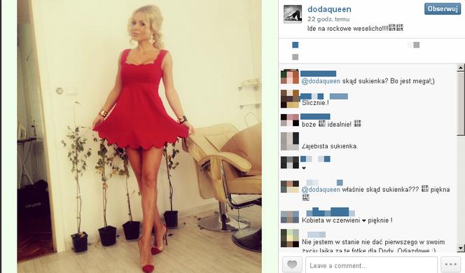Doda w czerwonej sukience, instagram