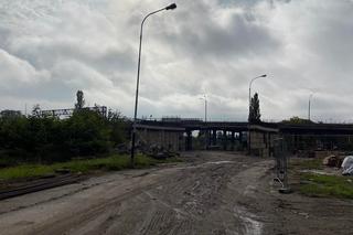 Wiadukt na Przybyszewskiego za niski 