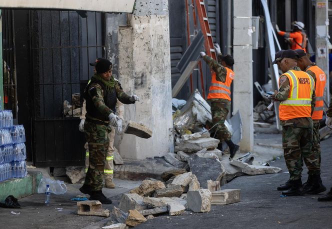 Makabra! Zawalił się dach dyskoteki. Co najmniej 184 osoby nie żyją!