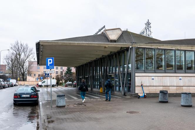 Dworzec PKP Warszawa Wschodnia przed przebudową w ramach remontu linii średnicowej