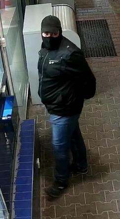 Kradł na potęgę! Policja ma zdjęcie złodzieja. ROZPOZNAJESZ GO?
