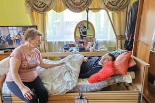 Komornik chciał sprzedać dom schorowanej matce i sparaliżowanemu synowi!