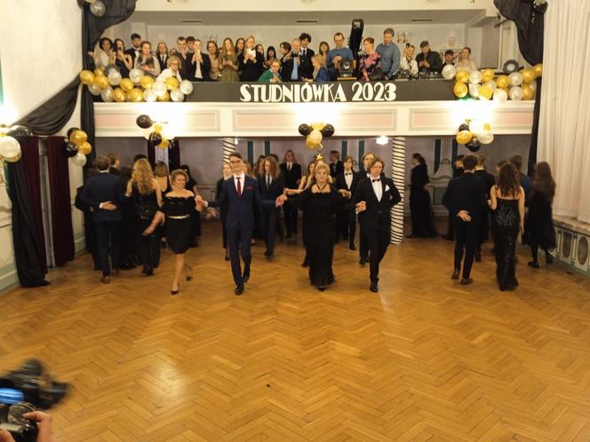 Studniówka 2023 w II LO w Poznaniu