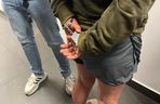 Przyjechali do Łomży kraść. Kobieta uciekła cukierni i zamknęła się w toalecie