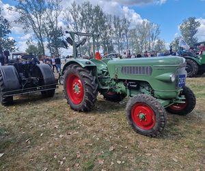 XXIII Międzynarodowy Festiwal Starych Ciągników i Maszyn Rolniczych im. Jerzego Samelczaka. Zdjęcia z parady i terenu festiwalu