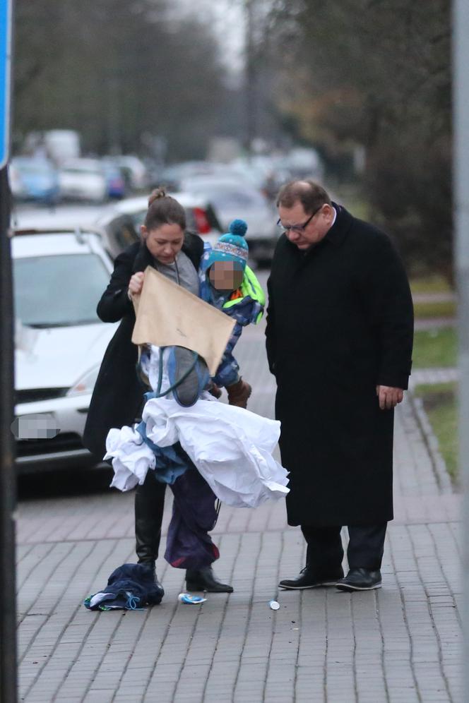 UDAWAŁ DOBREGO OJCA.