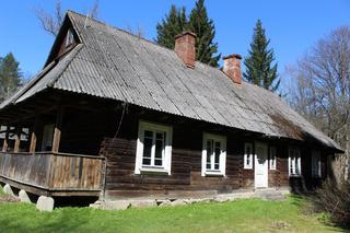 Podlaska osada Dziedzinka w Białowieży trafiła do rejestru zabytków [ZDJĘCIA]