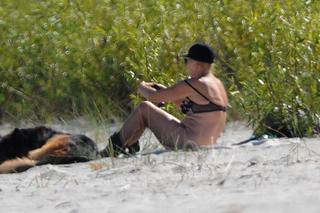 GRAŻYNA SZAPOŁOWSKA