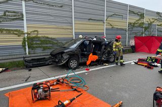 Wypadek w Szklanej Hucie pod Sieradzem na trasie S8 [ZDJĘCIA]