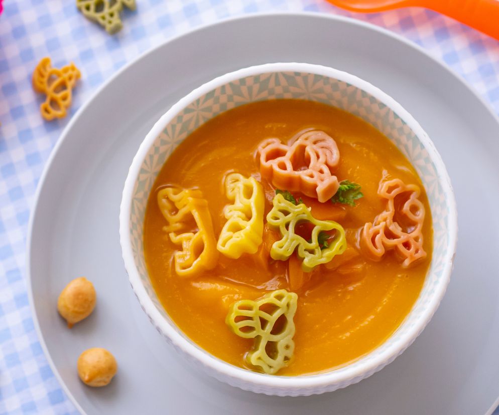 Zupa marchewkowa dla dzieci - przepis na sycącą, smaczną i zdrową zupę