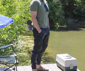 Jacek Rozenek z żoną i trzema bestiami, syn Łącz bez koszulki, a Jarosińska - nieprzyzwoicie... skromna. Aktorzy łowią!