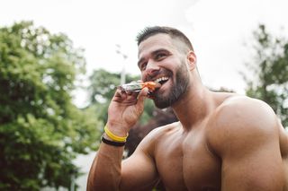 Batony proteinowe: czy są zdrowe?