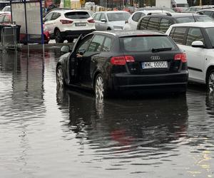 Potężna nawałnica nad Warszawą. Spadły hektolitry deszczu!