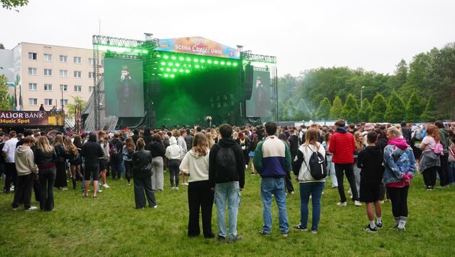 Kortowiada 2025. Koncerty na Plaży Kortowskiej przyciągnęły tłumy. Tak wyglądał drugi dzień imprezy!