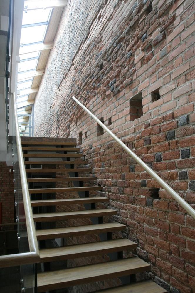 Dom Mały Zamku w Ciechanowie - schody na piętro