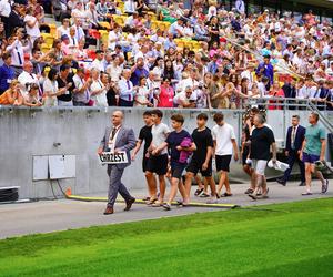 Kongres Świadków Jehowy 2024 na Stadionie Miejskim w Białymstoku