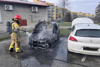 W Rudzie Śląskiej płonęły dwa samochody osobowe