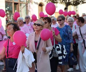 W centrum Lublina królował róż! Przez miasto przeszedł Marsz Różowej Wstążki