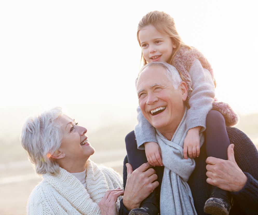 Czy dziadkowie muszą zajmować się wnukami?