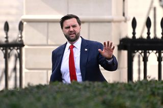 Wypadek kolumny aut z wiceprezydentem USA! Jedna osoba w stanie krytycznym