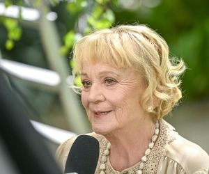 Małgorzata Rożniatowska na planie filmu Dalej jazda.