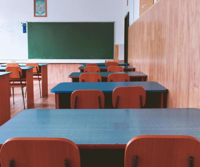 II Liceum Ogólnokształcące im. Księdza Jana Twardowskiego – Dębica
