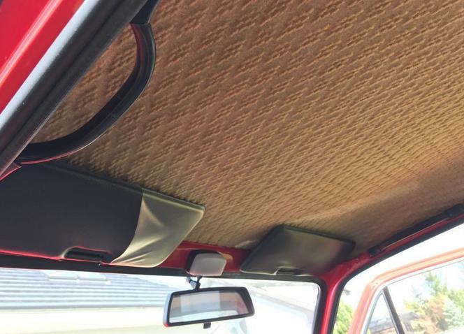 Prawie nowy Fiat 126p na sprzedaż. „Maluch” za 150 tys. zł