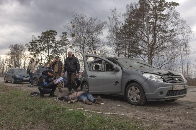 Przechwycono rozmowy Rosjan w sprawie mordów w Buczy. Są dowody! Najpierw przesłuchaj, potem ich zastrzel