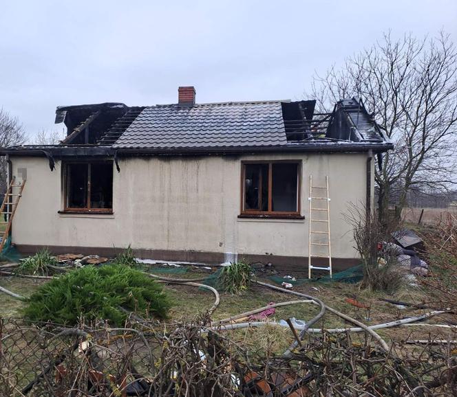 Tragiczny pożar domu jednorodzinnego w Wojsławicach