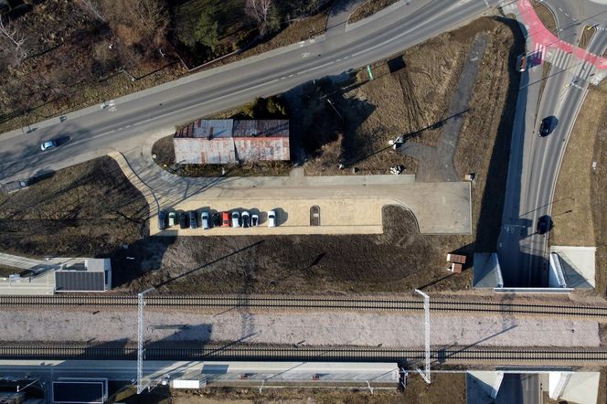 W Dąbrowie Górniczej zamiast klepiska powstał parking z prawdziwego zdarzenia