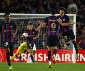 Lewandowski ratuje Barcelonę! Szalony mecz na Camp Nou