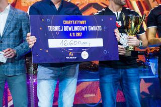 Kręgle gwiazdy i zabawa