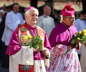 Pielgrzymka kobiet do Piekar. Przyszły tysiące pielgrzymów