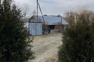 Kraśnik. Wielki jak tur Michał pobił żonę i zostawił ją na mrozie? Sąsiedzi zwracają uwagę na jeden szczegół