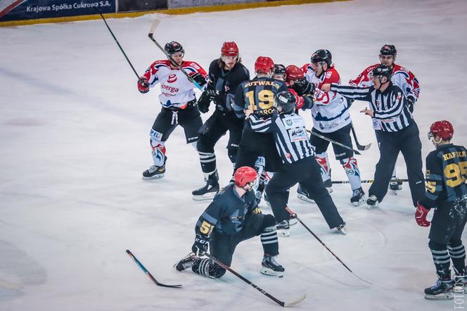 KH Energa Toruń - Comarch Cracovia 5:2, zdjęcia z meczu