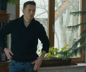 Barwy szczęścia, odcinek 3202. Błażej (Piotr Ligienza)