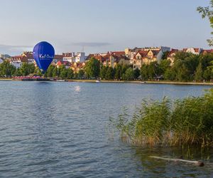 To miasto przywodzi na myśl Małą Kapadocję. Przyciąga turystów magicznym widokiem