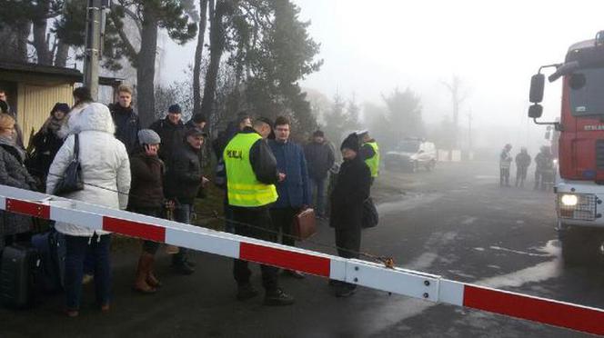 1 Tragiczny wypadek na ul. Moryca w Piotrkowie Trybunalskim. Pociąg staranował osobówkę