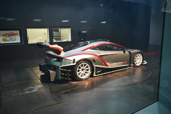 Arrinera Hussarya GT