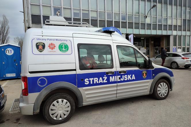 Warszawa: Uliczny Patrol Medyczny rozszerza działalność. Lekarze poszukiwani!
