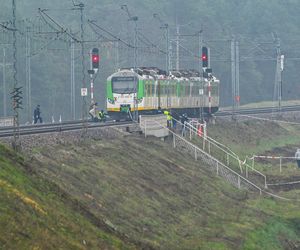 Uszkodzone linie kolejowe pod Dęblinem i w Puławach